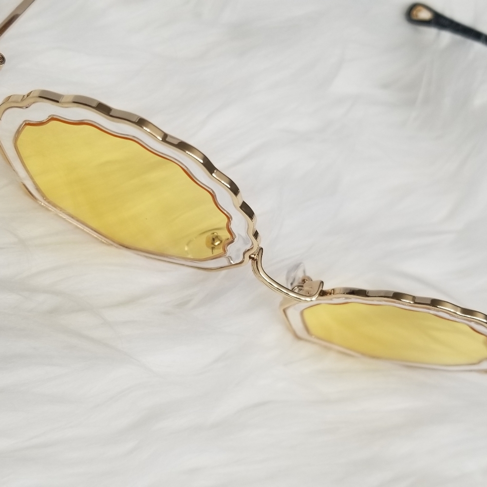 SUNGLASSES - Picture 3 of 4